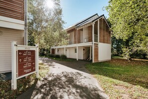 Extérieur maison de vacances [été]