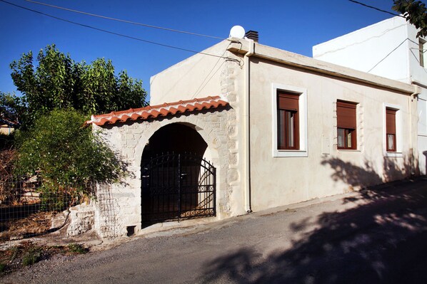 Exterior detail
