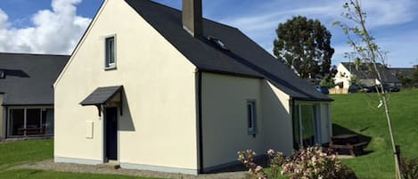 Seaside Self Catering Holiday Accommodation Available near Courtown, County Wexford