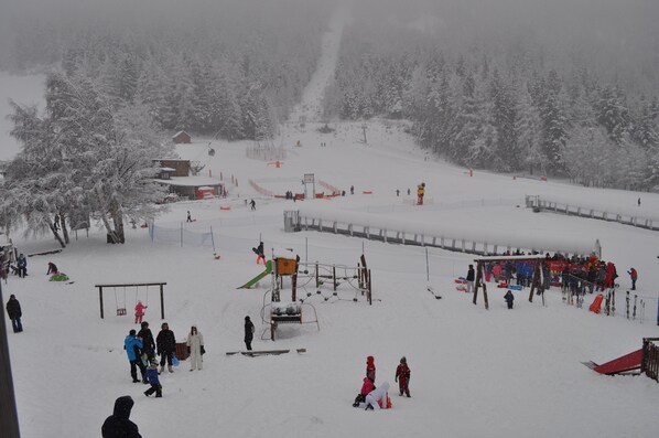 Snow and ski sports