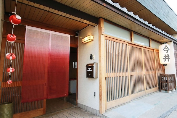 Exterior detail