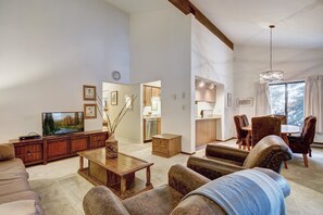 Living Area - Peak One 206 - Frisco Vacation Rental