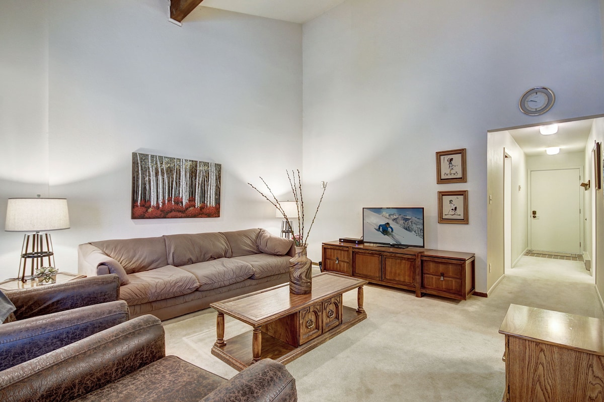 Peak One 206: Conveniently Located Condo, Couple Blocks to Frisco Main Street