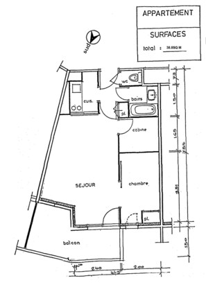 Plan surface - floor plan - sofa bed in living room, plus 2 separate bedrooms