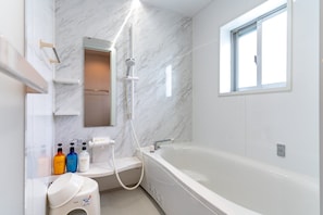 Spacious bathroom