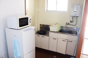 Kitchen sink