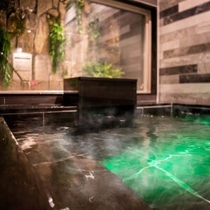  【Natural】 ◆ Natural hot spring Iida Castle bath ◆ Because there is an effect on better sleep, please bathe by all means ♪