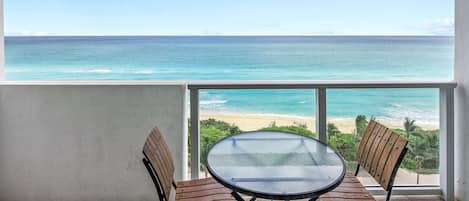 Balcony facing the Atlantic ocean