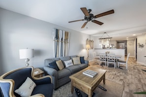 Living/Dining Area