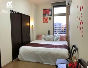 King size bedroom
