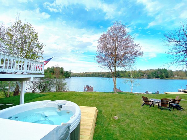 Hot tub and firepit with lake views!