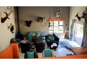 Farm lodge lounge