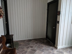 mudroom entrance, looking at outside door