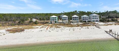 Amethyst Cove - Beachside Exterior