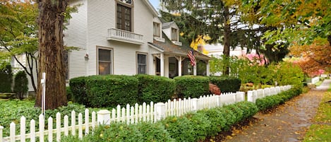 Jardines del alojamiento