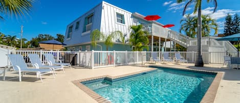 Heated and air conditioned pool, lounge chairs, beach towels provided