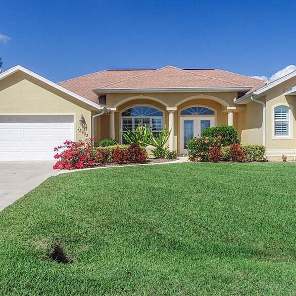 Villa Paradise Waterfront 