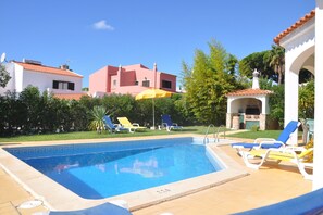 Piscine maison de vacances