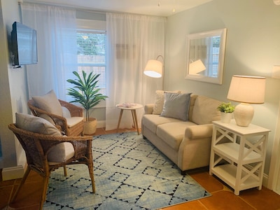 Dunedin Apartment