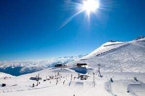 Snow and ski sports