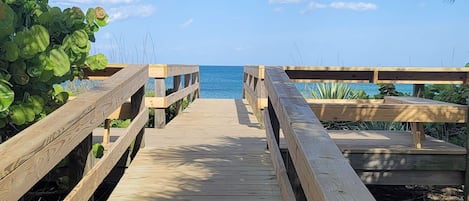 PRIVATE WALKWAY TO BEACH