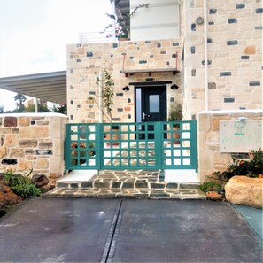 Entrance
