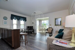 Living Room Open to Kitchen