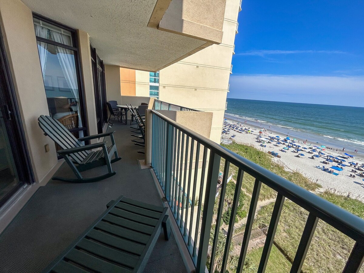 Spacious 4 bedroom oceanfront. Ocean Drive. Great amenities