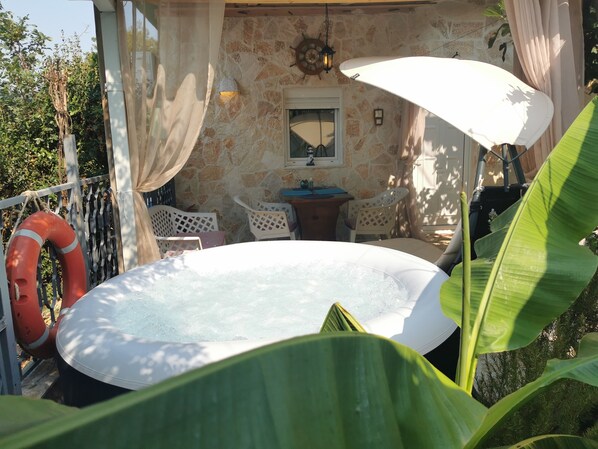 Terrace with Jacuzzi and sea view