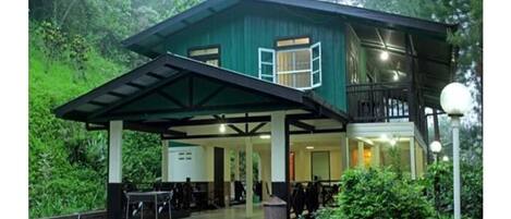 KB Eco Lodge & Resort