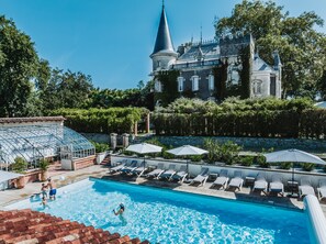 Piscine extérieure et partagée avec les autres vacanciers
©stéphane Amelink