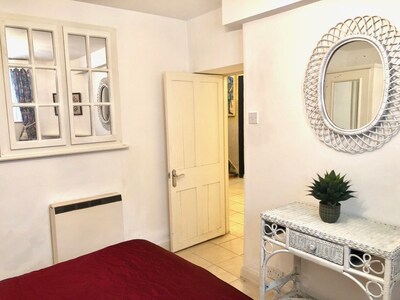 Grand Garden Apartment-  Gracious 3 bedrooms and patio in Gothic Victorian Villa