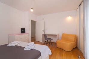 bedroom 160x200