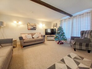 Christmas | Vista Cottage - Sea Marsh Cottages, Brancaster Staithe, near Wells-next-the-Sea