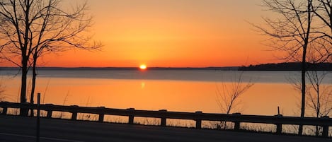 Sunrise at The Harbormaster 2021