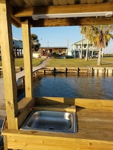 Your Fishing Shack;great fishing on Caney Creek with discounts;50A RV hook up