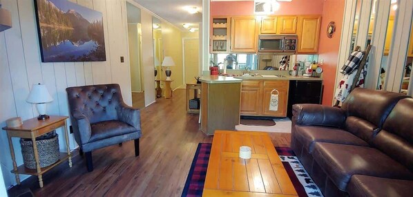 Canyon Creek Lodge 105 Welcomes you