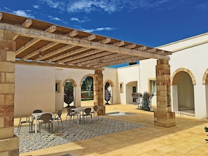 Eigentum, Gebäude, Zuhause, Haus, Grundeigentum, Terrasse, Estate, Die Architektur, Säule, Wohngebiet