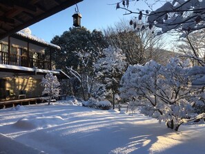 Moderate winter snowfall.