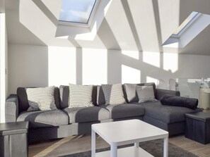 Comfortable seating within living area | Waterside Lodge Sixteen - Ashgrove Country Park, Elland