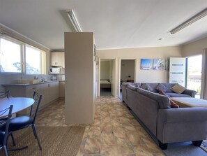 Denhams Beach Cottage living kitchen