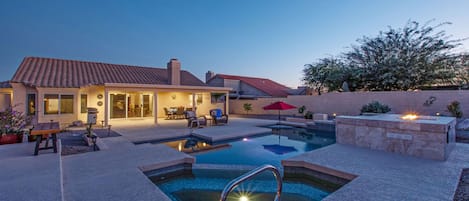 You will be impressed with the exquisite private pool and spa at GOLD CANYON MEMORIES!