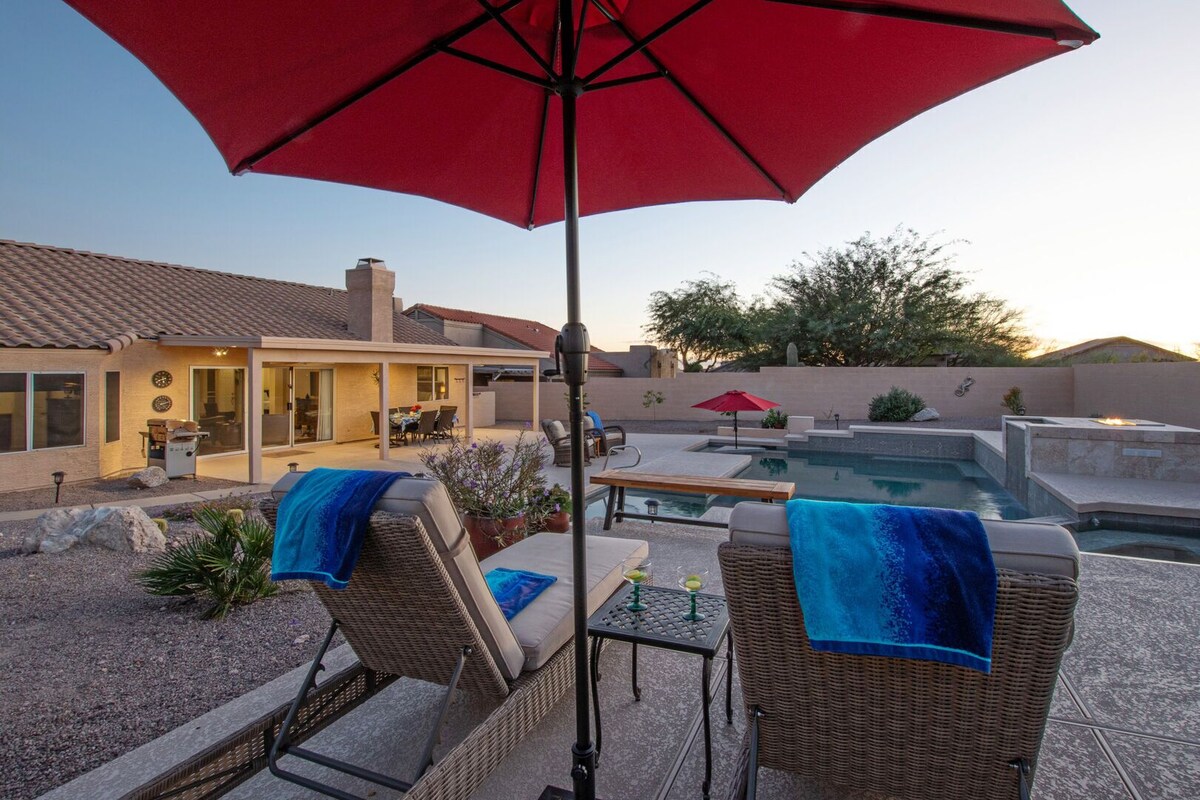 Gold Canyon: MT Views, Near GOLF/Trails, Htd Pvt POOL, Spa, Putting Green, Bikes, Ping Pong