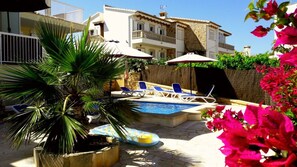 Poolterrasse