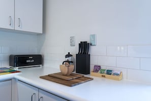 Tea/coffee station (incl. Nespresso machine)