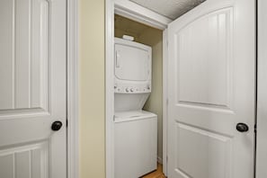 Never underestimate the convenience of a washer & dryer in your unit.