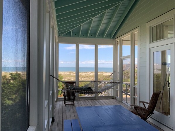 Upper screened in porch