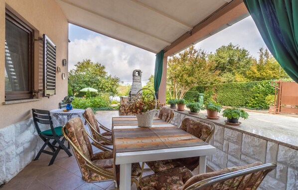 balcony-terrace