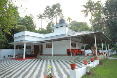 aqua water front resort a periyar river view villa