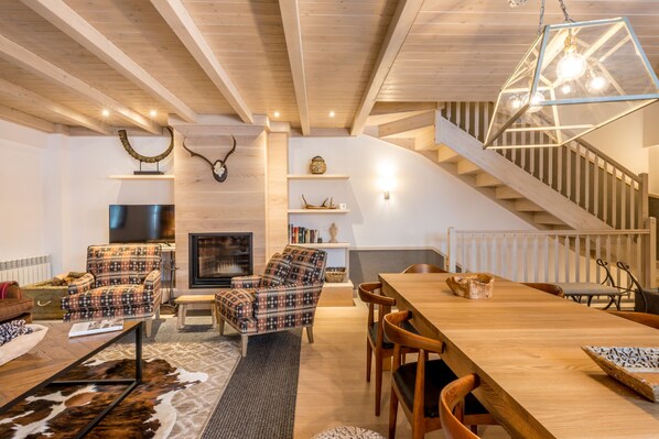 Salle à manger Casa Chamois Totiaran, maison à Val de Ruda, Baqueira 